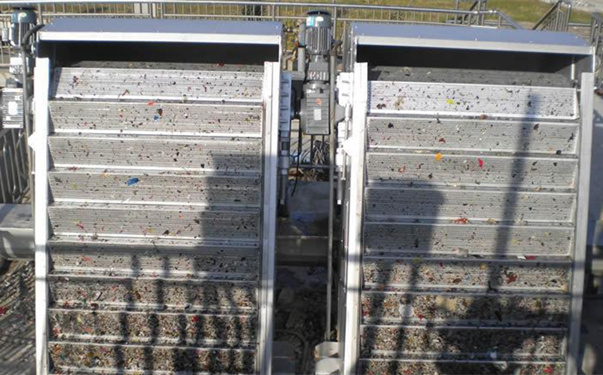 網(wǎng)板梯格柵清污機結(jié)構(gòu)說明(圖1) 1_副本.jpg