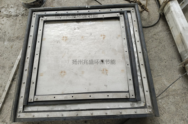 鋼制閘門(mén)的日常維護(hù)(圖1) 202304031537.jpg